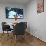 Apartment Hisa Spuntar *