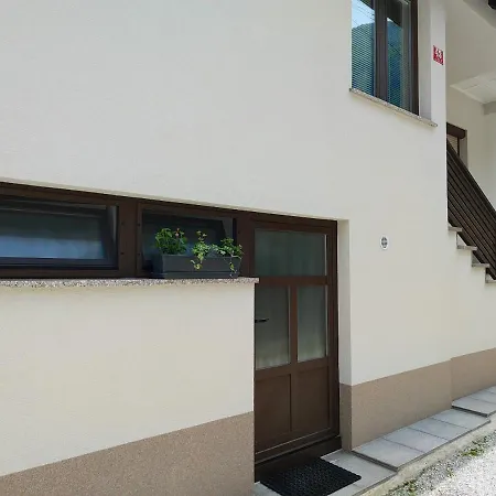 Apartman Hisa Spuntar Bovec